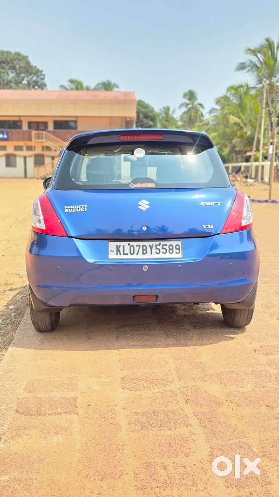 Maruti Suzuki Swift 2011-2014 Vxi, 2013, Petrol