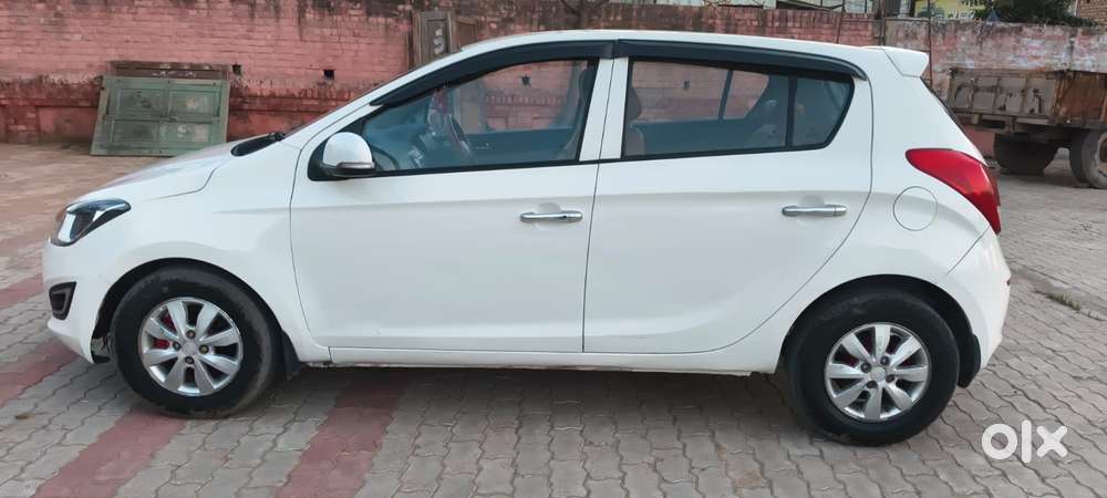 Hyundai I20 2015-2017 Asta Option 1.2, 2015, Diesel