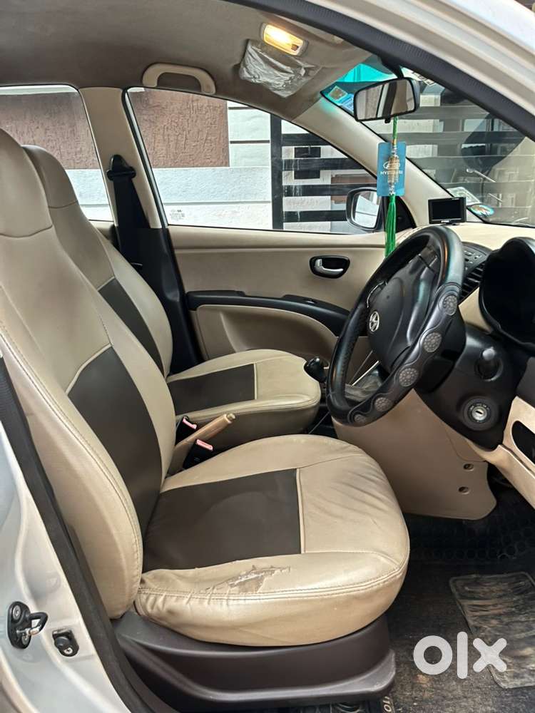 Hyundai I10 Manual 2011 Km Driven