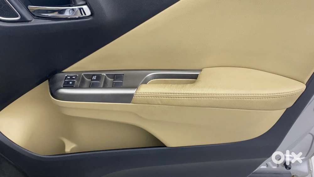 Honda City I-vtec Zx, 2020, Petrol