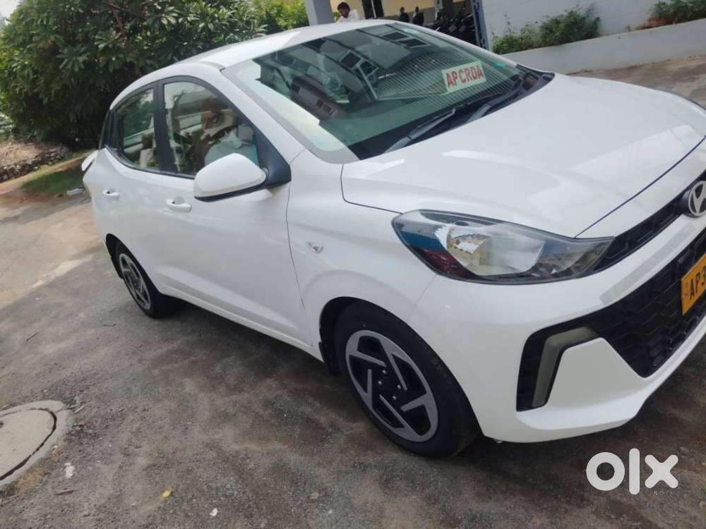 Hyundai Aura S Crdi Manual, 2023, Cng & Hybrids