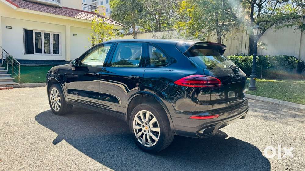Porsche Cayenne 2017 Diesel Well Maintained