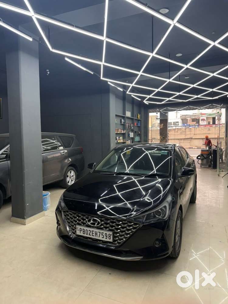 Hyundai Verna Petrol Mt 2022 All Original Car With 1 Year Gaurantee