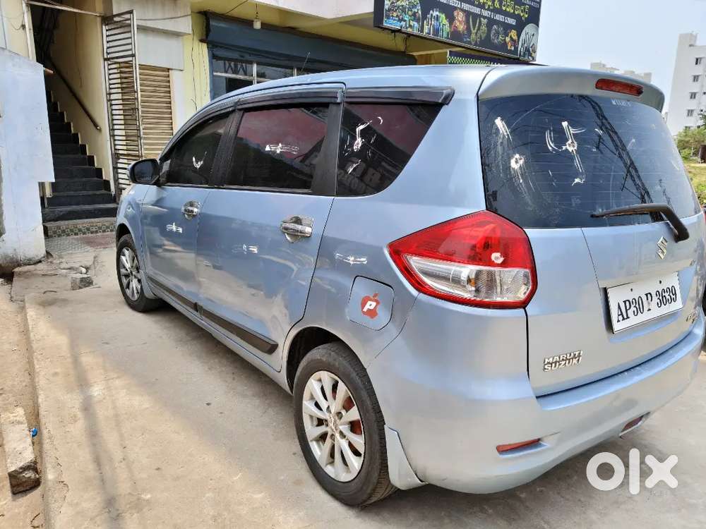 Maruti Suzuki Ertiga Zxi Petrol Version