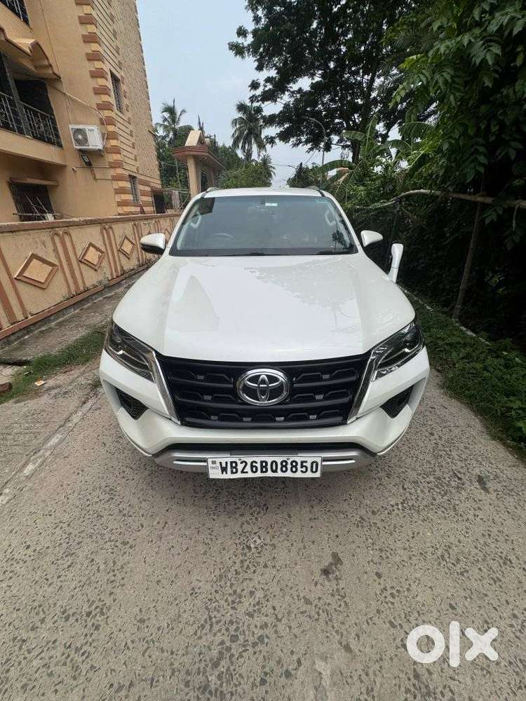 Toyota Fortuner 4x4 At 2.8 Diesel, 2022, Diesel