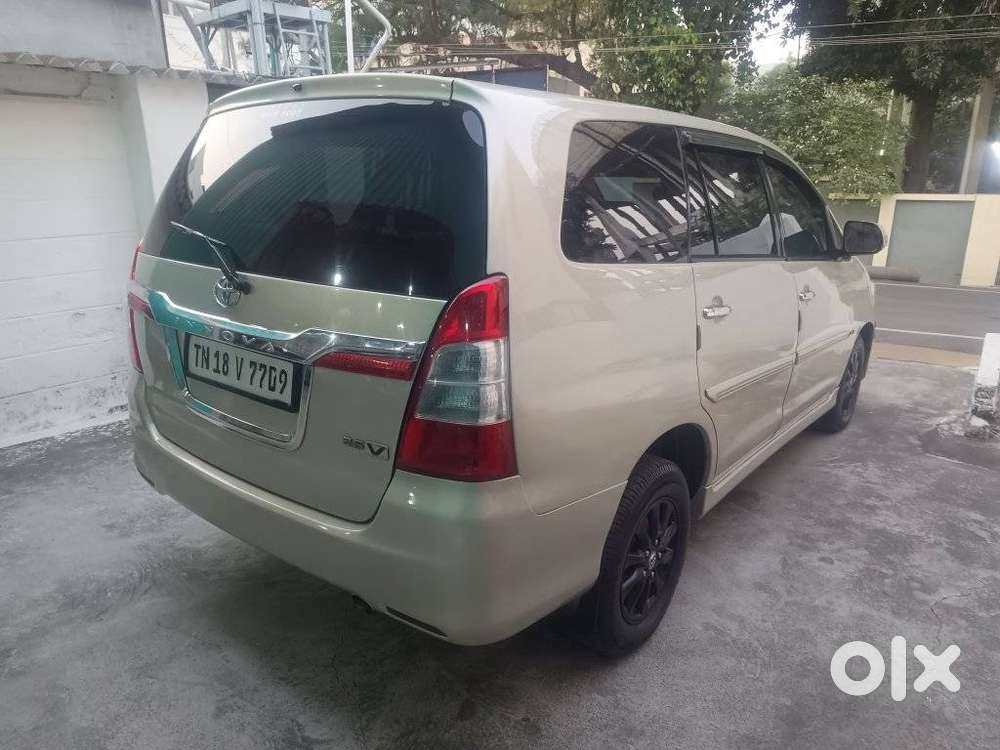 Toyota Innova 2.5 Ev (diesel) Ps 8 Seater Bs Iv, 2013, Diesel