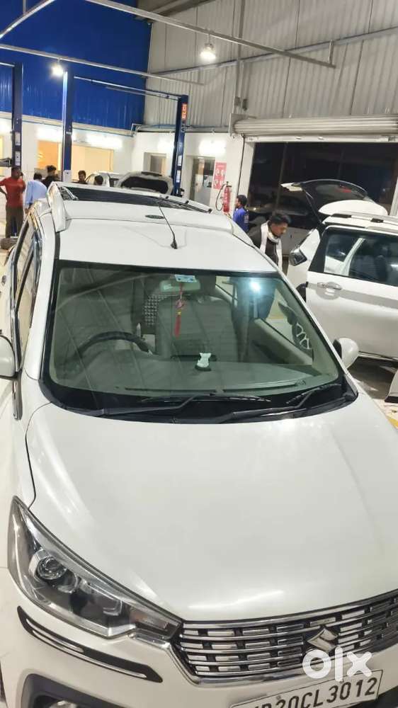 टॉप मॉडल है Pus बटन स्टार्ट Koi Kam नहीं है