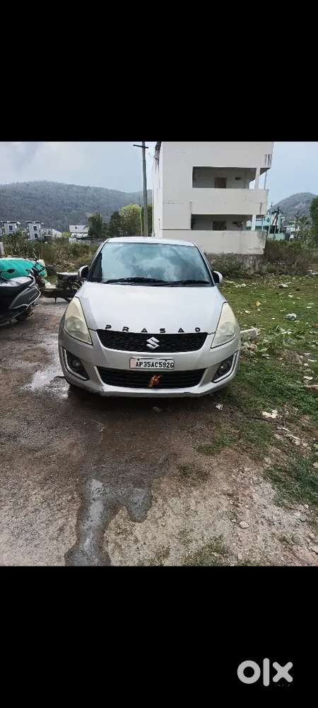 Maruti Suzuki Swift Vxi 2015