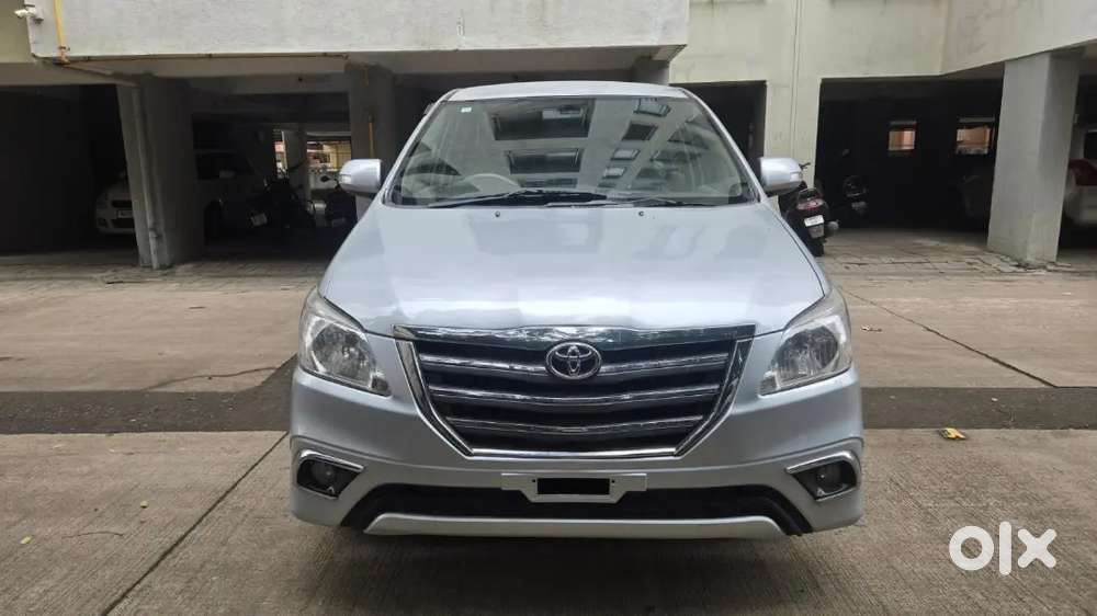Toyota Innova 2.5 V 2011