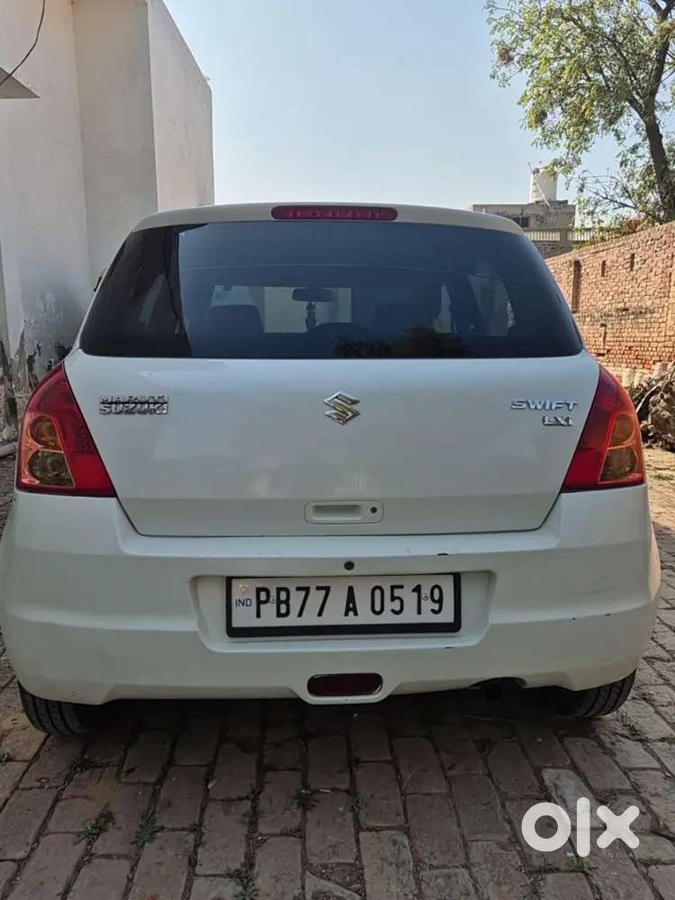 Maruti Suzuki Swift 2010 Petrol 40513 Km Driven