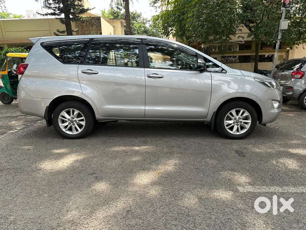 Toyota Innova Crysta 2.8 Gx At 8s, 2017, Diesel