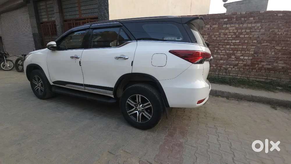 Toyota Fortuner Diesel 2018 4×2 Auto