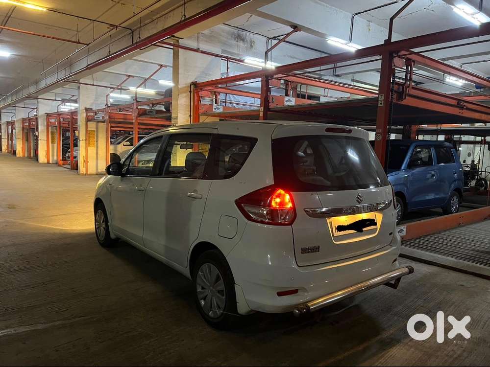 Maruti Suzuki Ertiga Vxi – October 2016  First Owner  44,500 Km