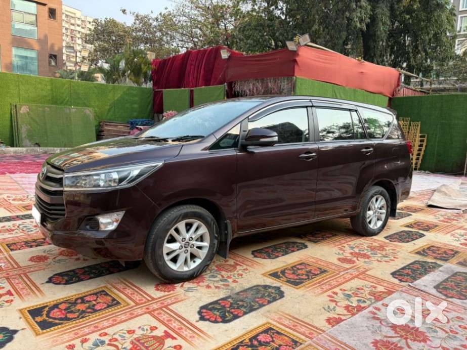 Toyota Innova Crysta 2.8 Gx At 8s, 2017, Diesel