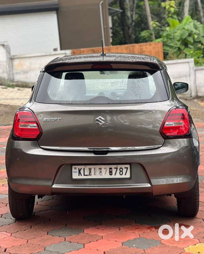 Maruti Suzuki Swift 1.2 Vxi (o), 2023, Petrol