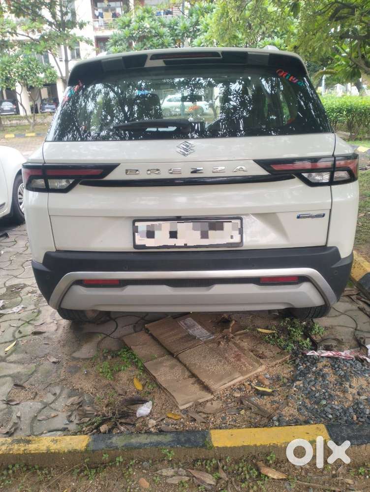 Maruti Suzuki Brezza 1.5 Zxi Plus Smart Hybrid, 2022, Petrol