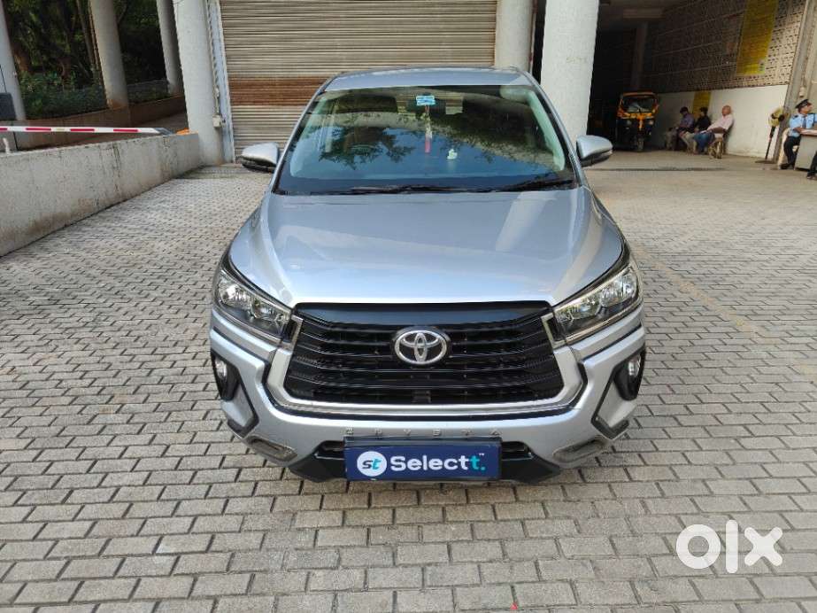 Toyota Innova Crysta 2.8 Gx At 8s, 2022, Petrol