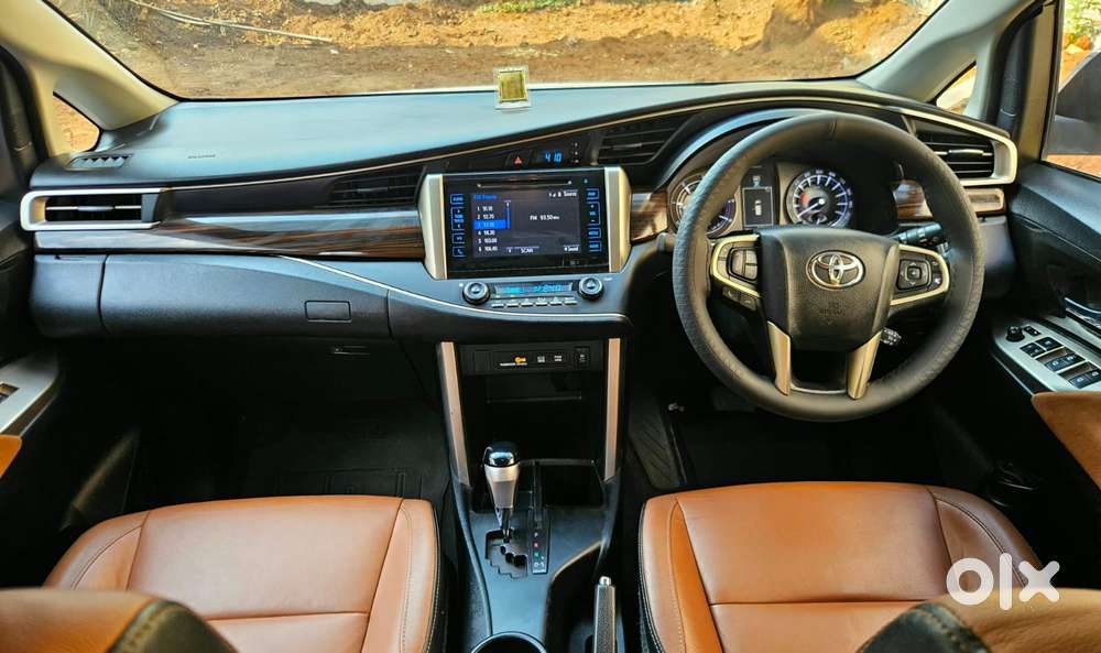 Toyota Innova Crysta 2.8z Automatic, 2018, Diesel