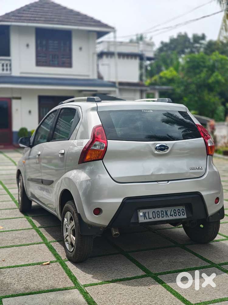 Datsun Redigo T Option, 2016, Petrol