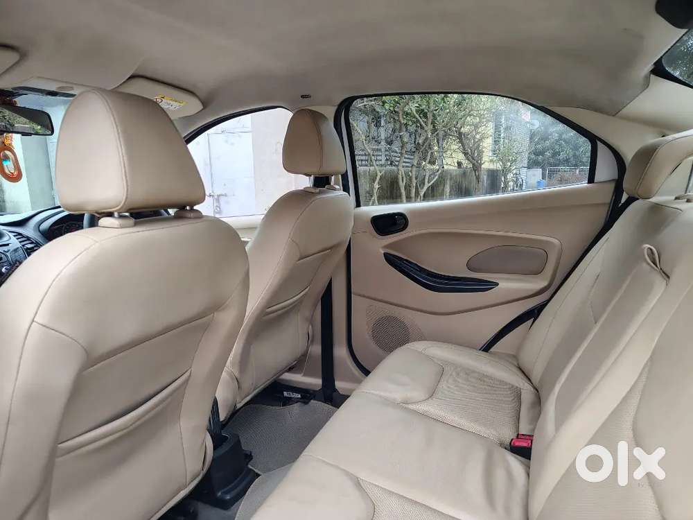 Ford Figo Aspire Titatnium Opt 2016