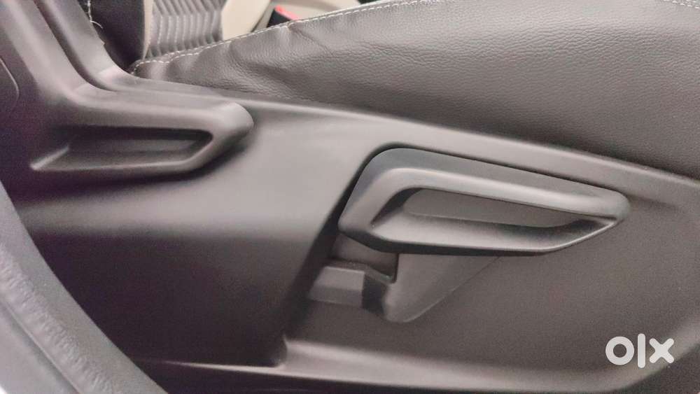 Tata Nexon 1.2 Revotron Xz Plus Dual Tone, 2022, Petrol