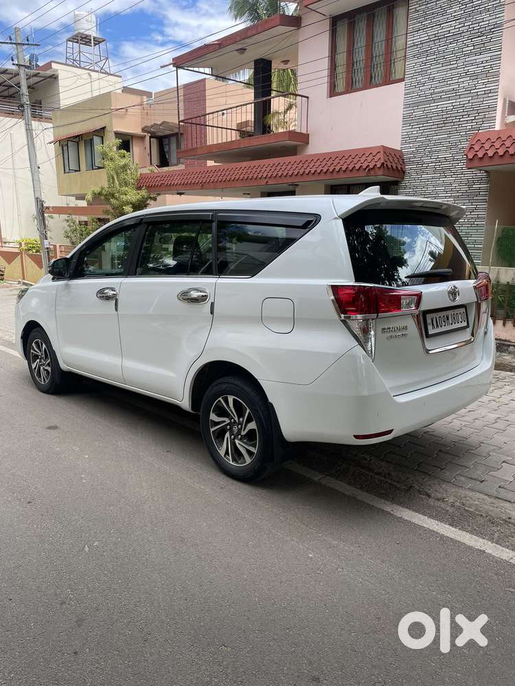 Toyota Innova Crysta 2.4 V, 2024, Diesel