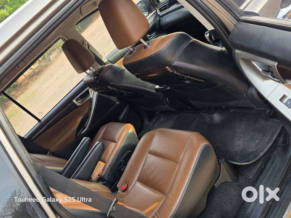 Toyota Innova Crysta 2.8z Automatic, 2017, Diesel
