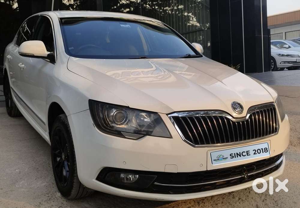 Skoda Superb Elegance Tdi 2.0 At, 2015, Diesel