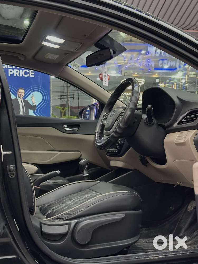 Hyundai Verna, 2023, Petrol