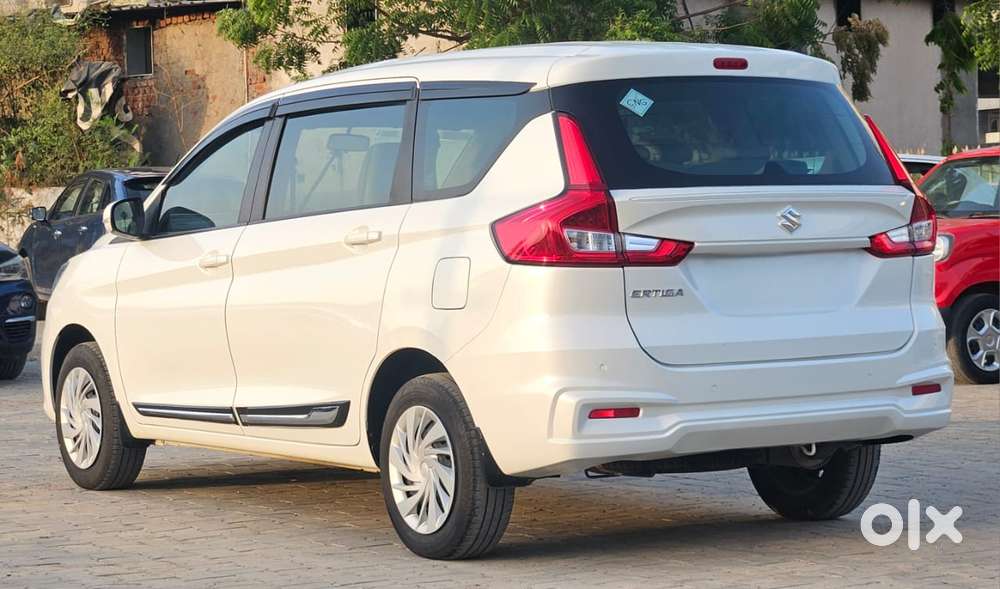 Maruti Suzuki Ertiga Vxi (o) Cng, 2024, Cng & Hybrids