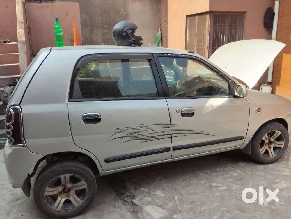 Maruti Suzuki 800 Petrol 2010 Lxi Aloy Wheels Center Looking