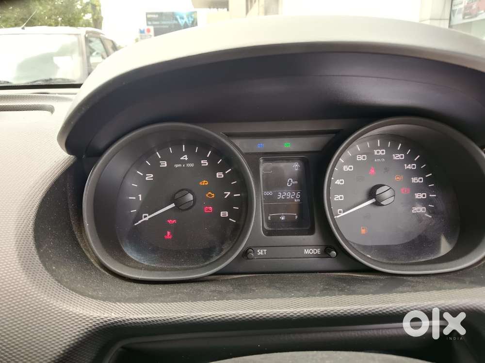 Tata Tiago 1.2 Revotron Xt (o), 2018, Petrol