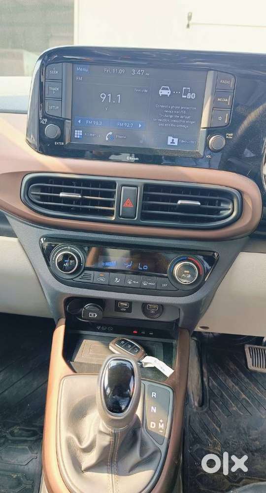 Hyundai Aura 1.0 Sx Plus Petrol, 2022, Petrol