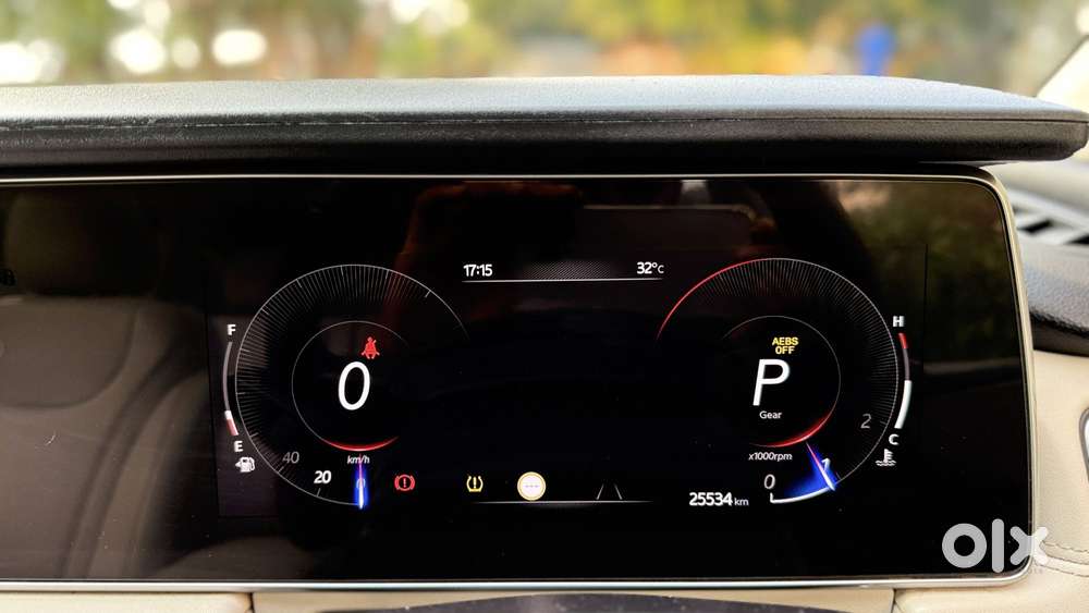 Mahindra Xuv700 2.0 Ax 7 Petrol At Luxury Pack Str, 2023, Petrol