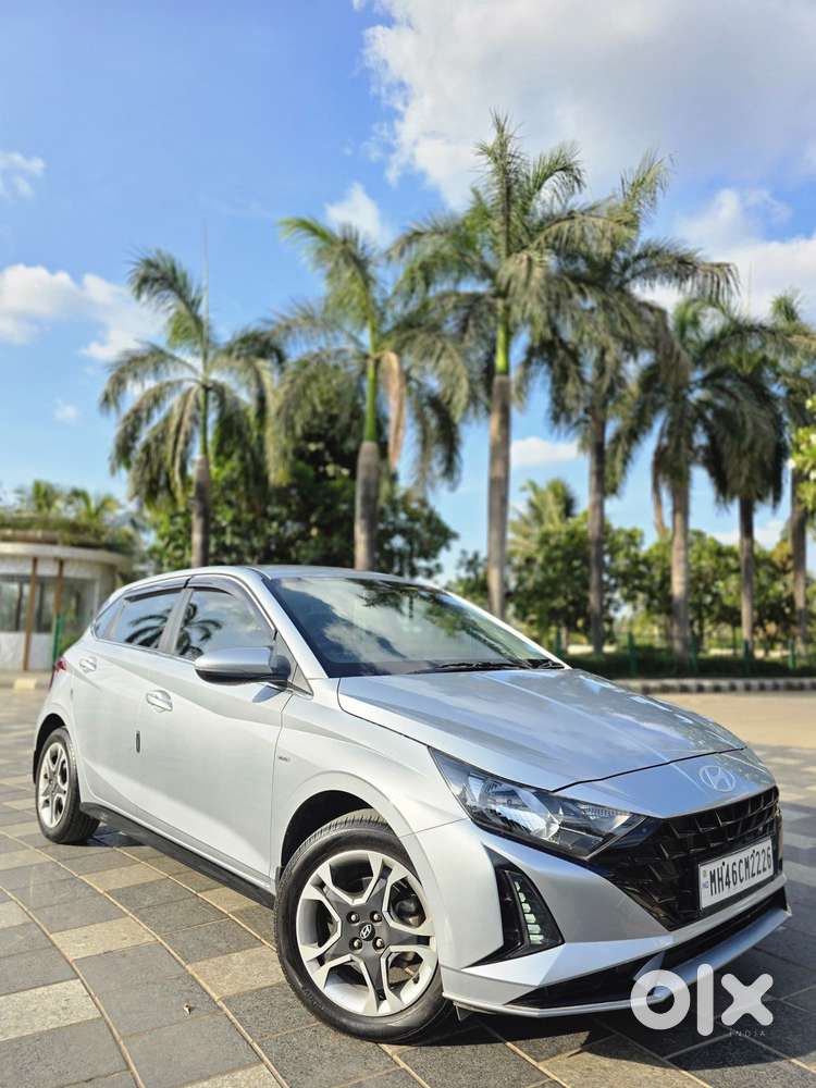 Hyundai I20 Sportz 1.2 Ivt, 2023, Petrol