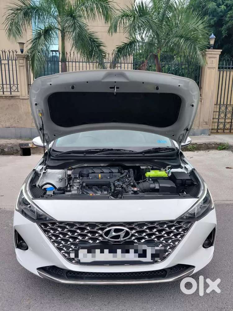 Hyundai Verna 1.5 Sx (o) Vtvt Ivt, 2023, Petrol