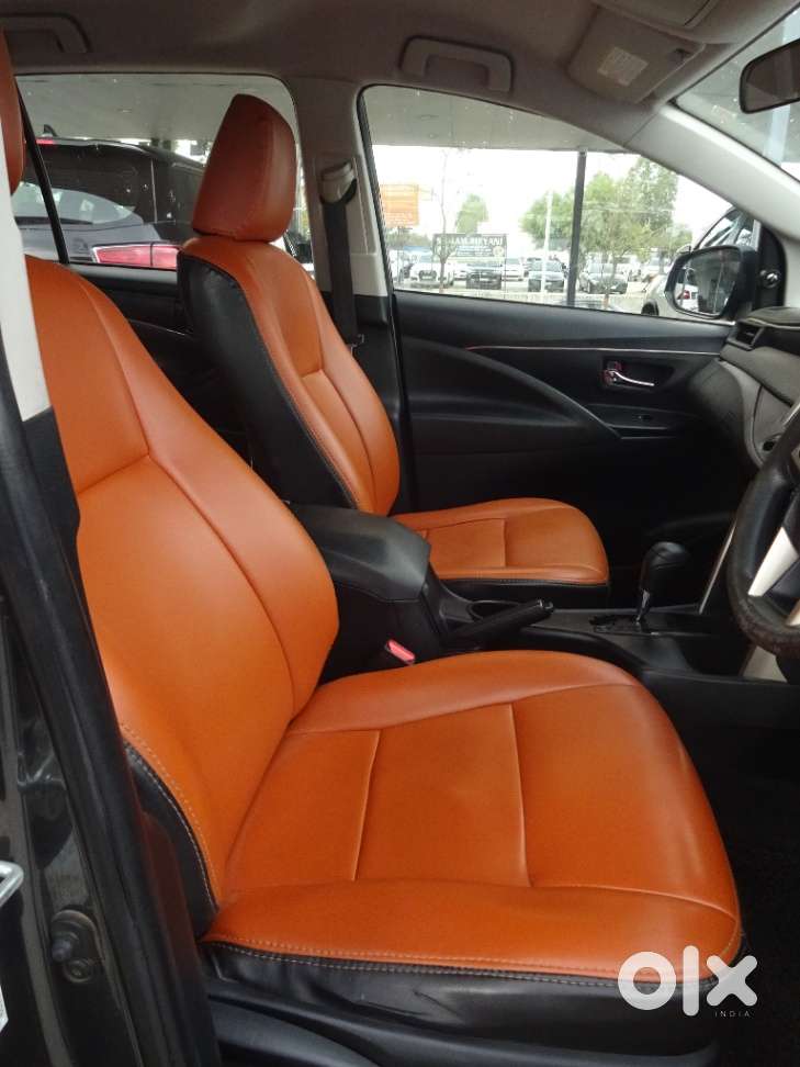 Toyota Innova Crysta 2.4 Gx Mt 8s, 2016, Diesel