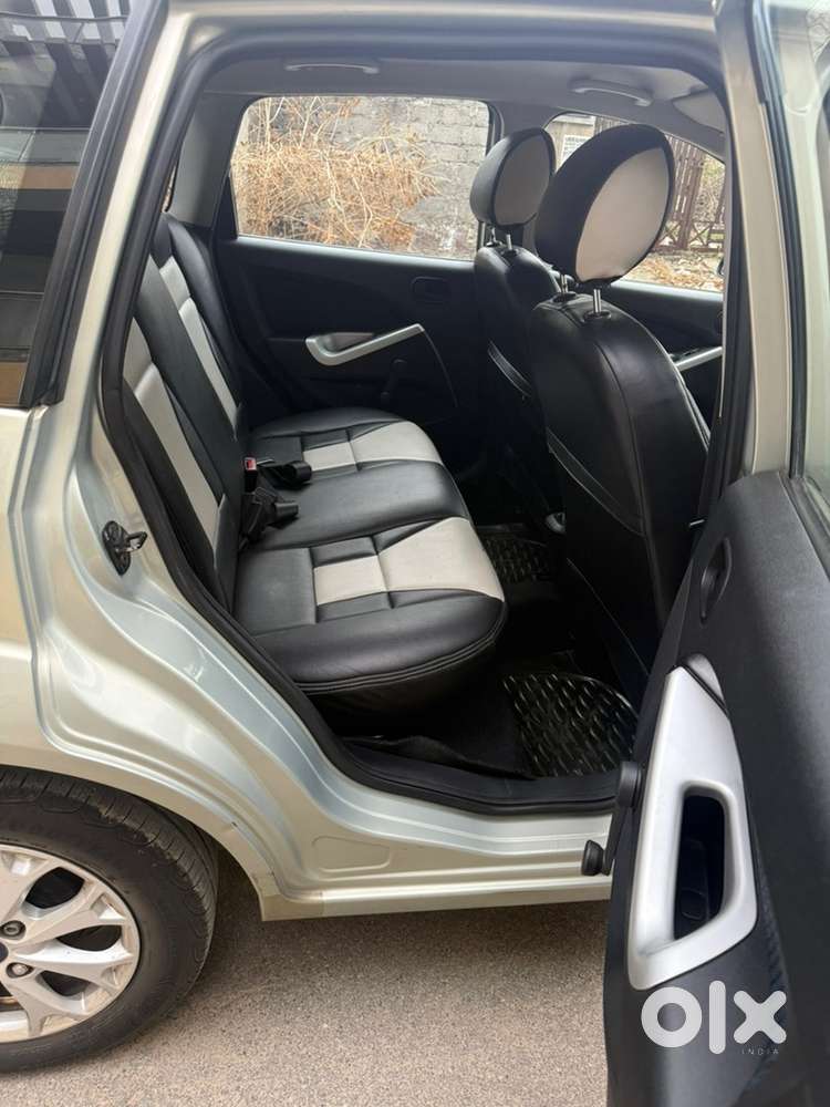 Ford Figo Petrol 2013