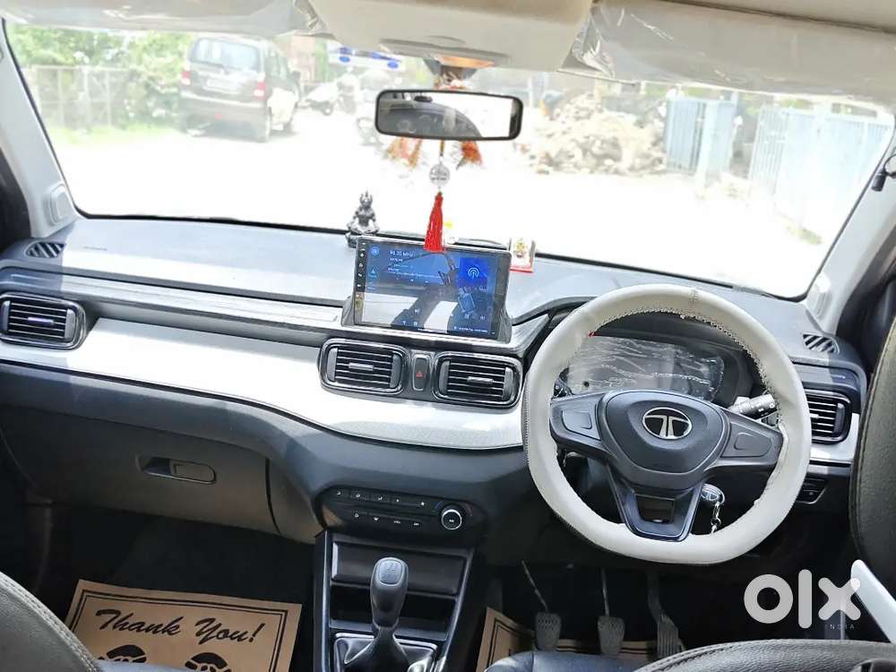 Tata Punch 1.2 Revotron 2025
