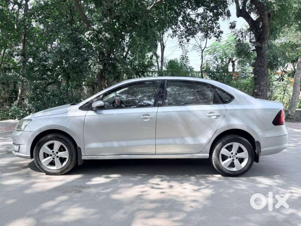 Skoda Rapid 2011-2013 1.6 Mpi Ambition, 2017, Petrol