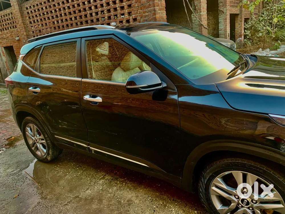 Kia Seltos Htx Black Colour