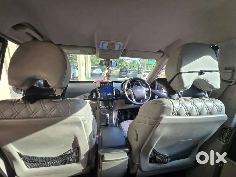 Mahindra Xuv500 2016  Negotiatiable  Urgent Sale