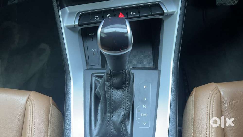 Audi Q3 40 Tfsi Premium Plus, 2022, Petrol