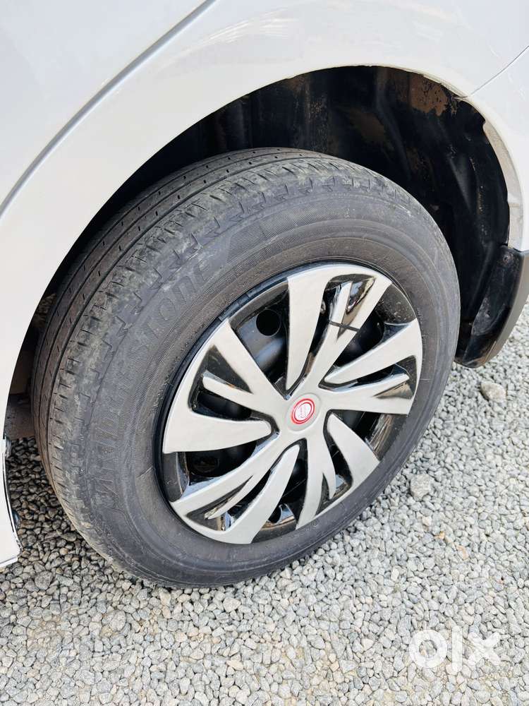 Maruti Suzuki Swift Dzire Vdi Optional, 2011, Diesel