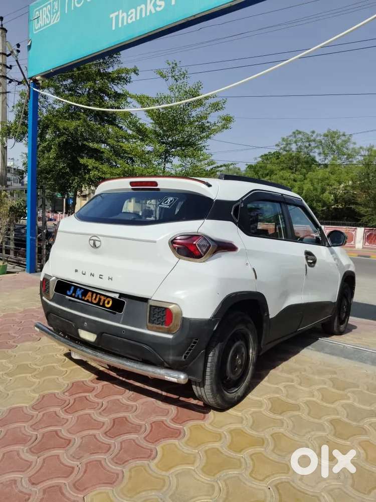 Tata Punch Pure, 2022, Petrol