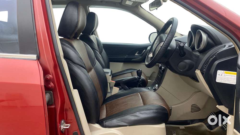 Mahindra Xuv500 2.2 W10, 2015, Diesel