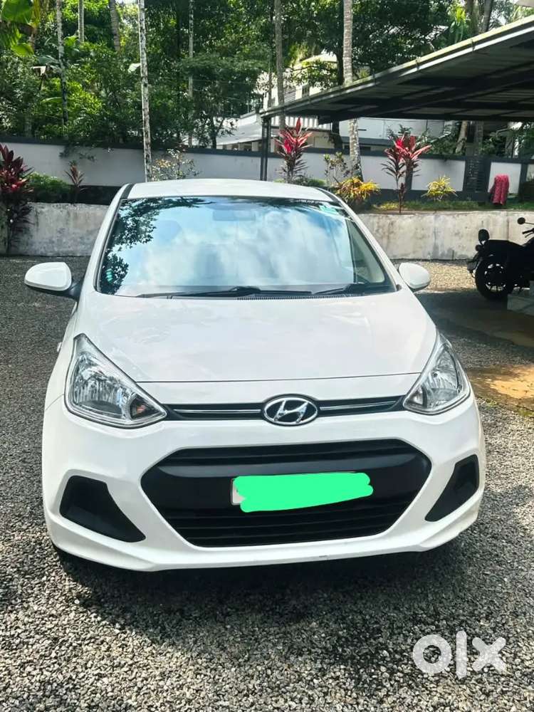 2016 Hyundai Grand I10 Era - Second Owner