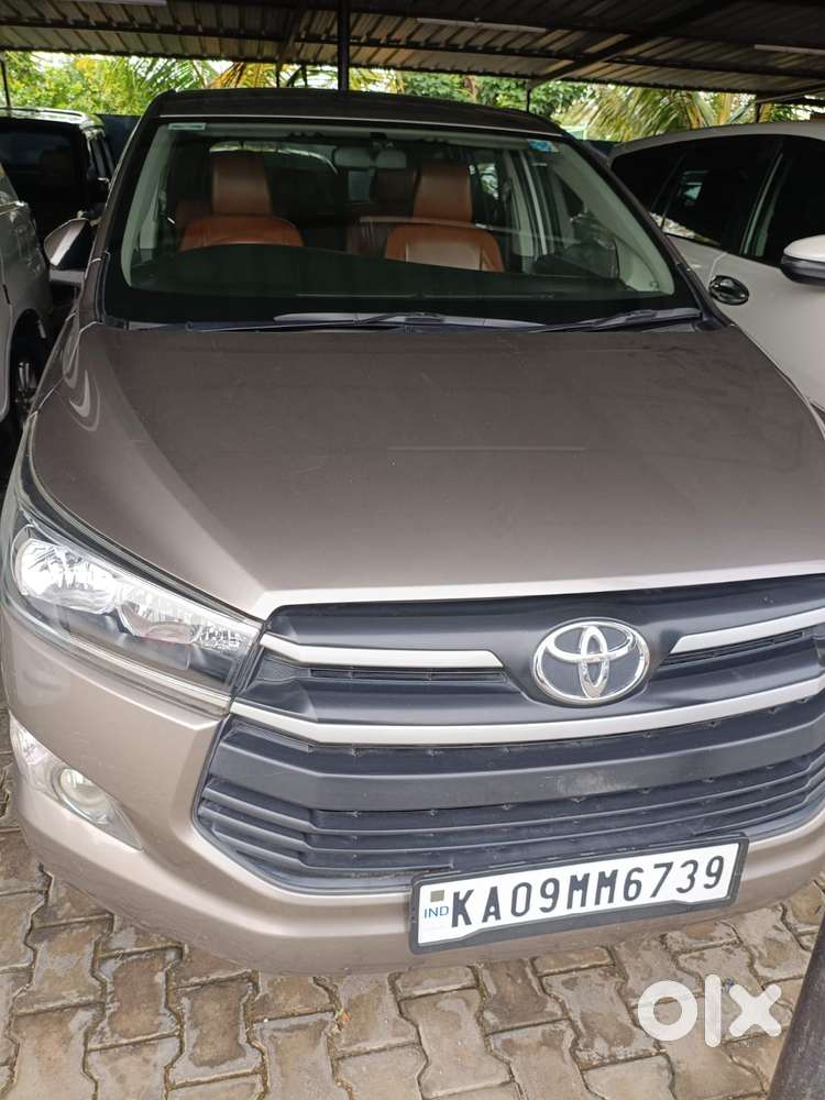Toyota Innova Crysta 2.4 G Mt, 2020, Diesel