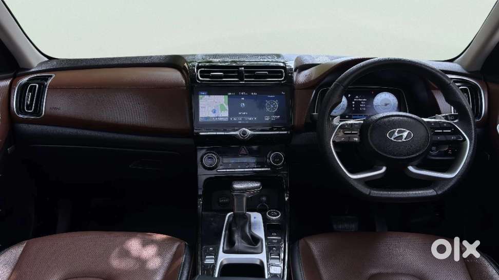 Hyundai Alcazar 2.0 Signature (o) Petrol At 6 Str, 2022, Petrol