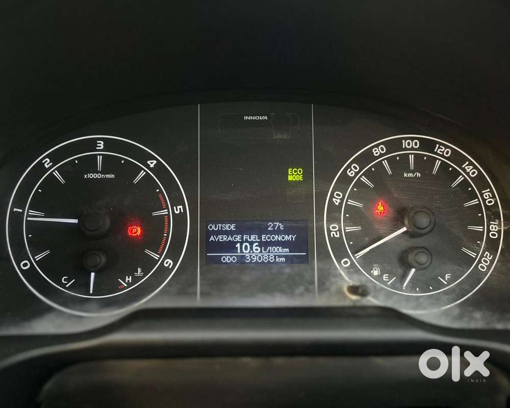 Toyota Innova Crysta 2.4 G Mt, 2022, Diesel